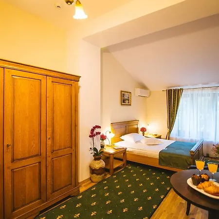 Karlhof Hotel