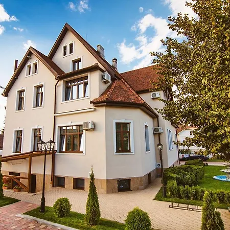 Hotel Karlhof Sebes (Alba)