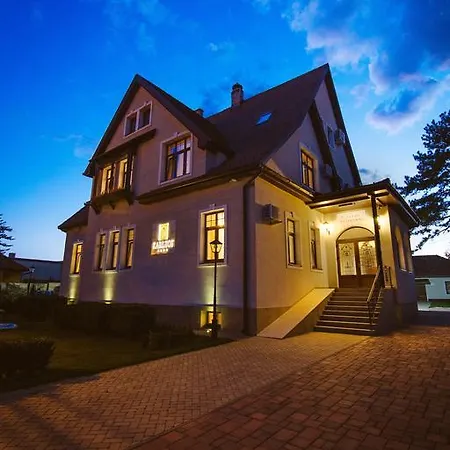 Karlhof 4* Sebes (Alba)