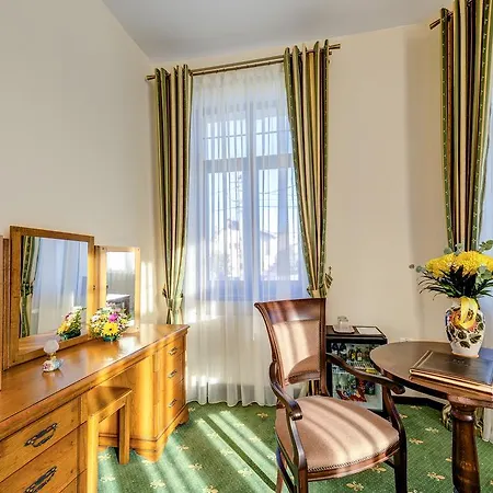 Karlhof 4*