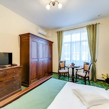 Karlhof 4* Sebes (Alba)